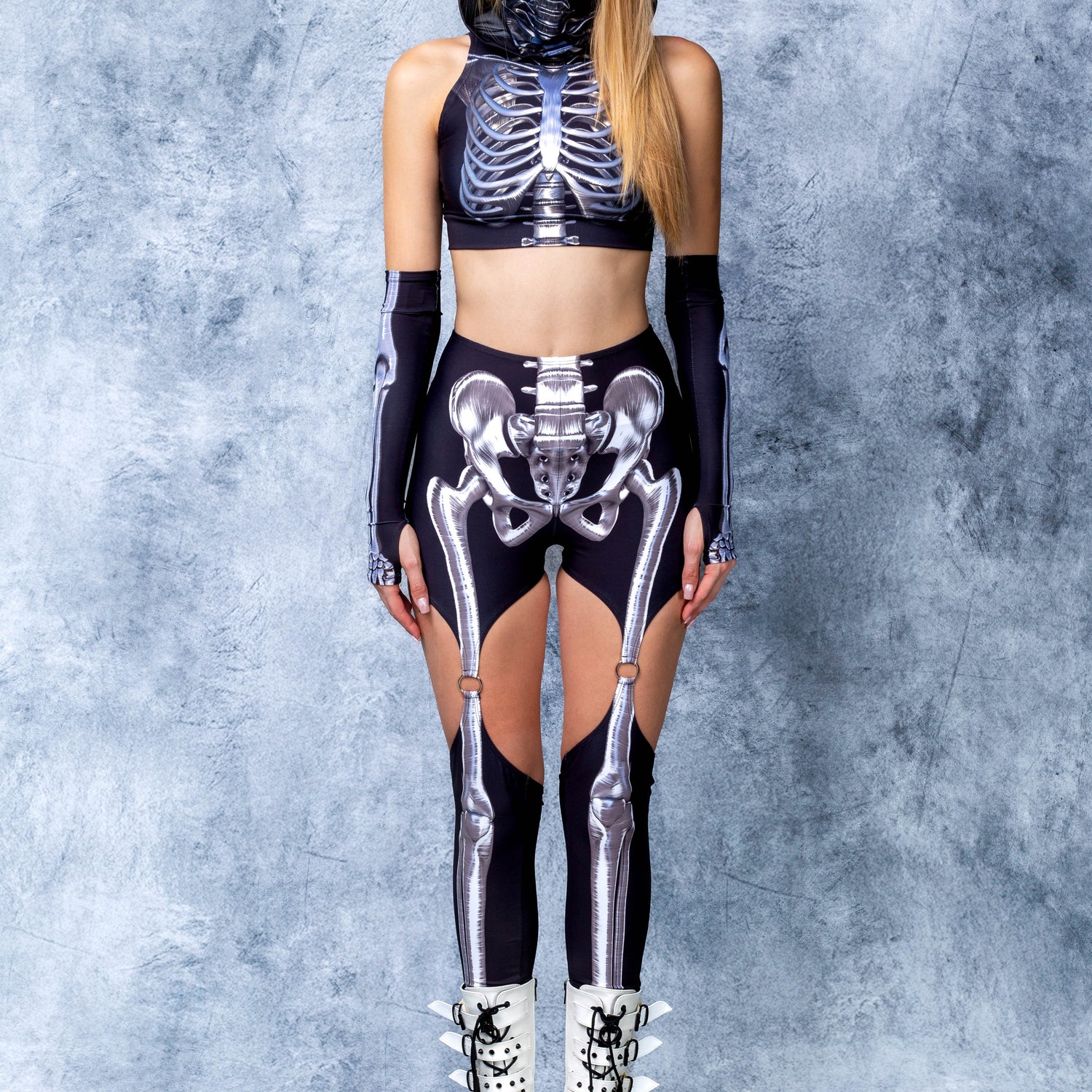 Silver Bones Rave Hood Black, White