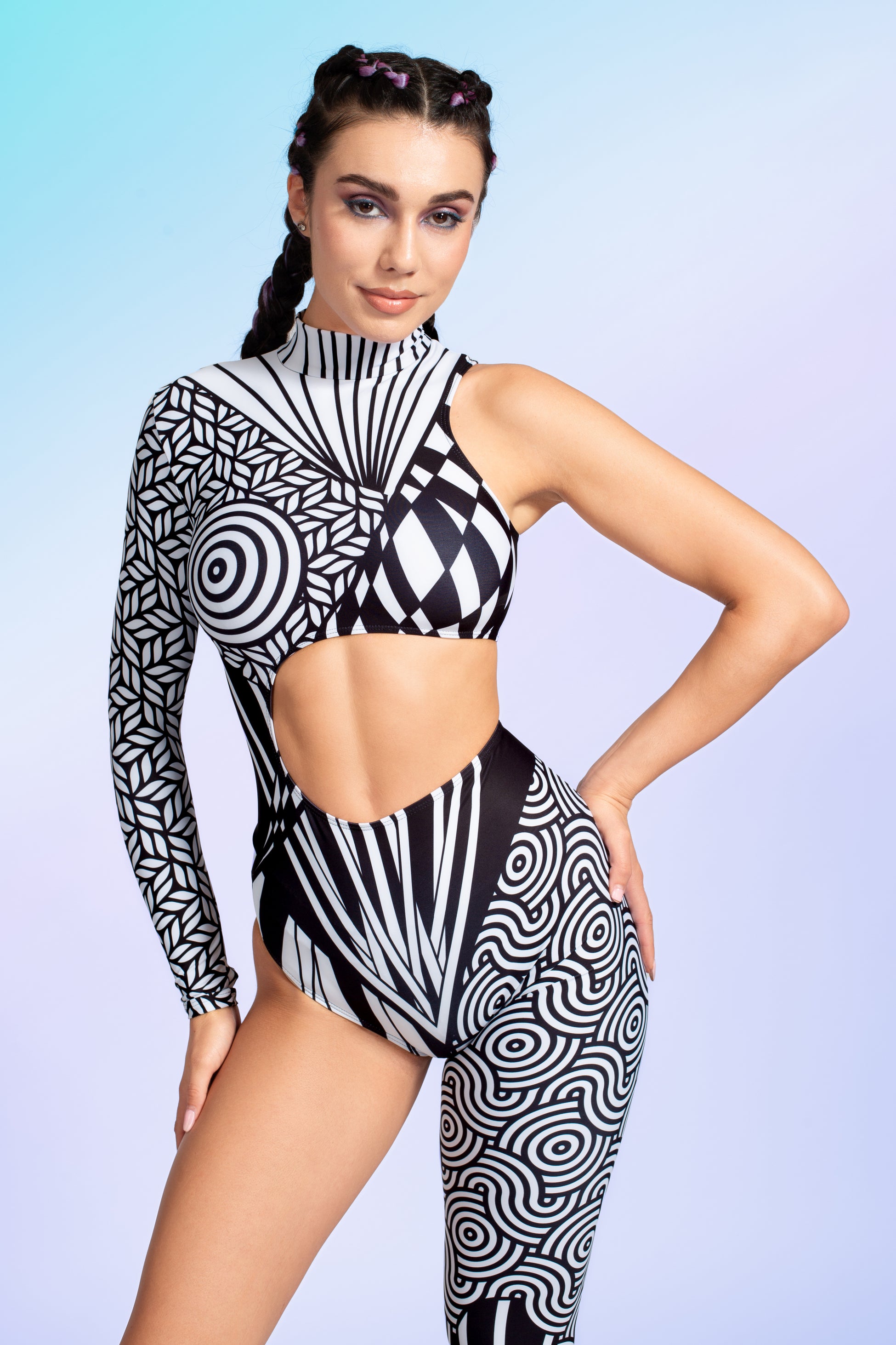 Chaotique BnW Asymmetrical Costume 1