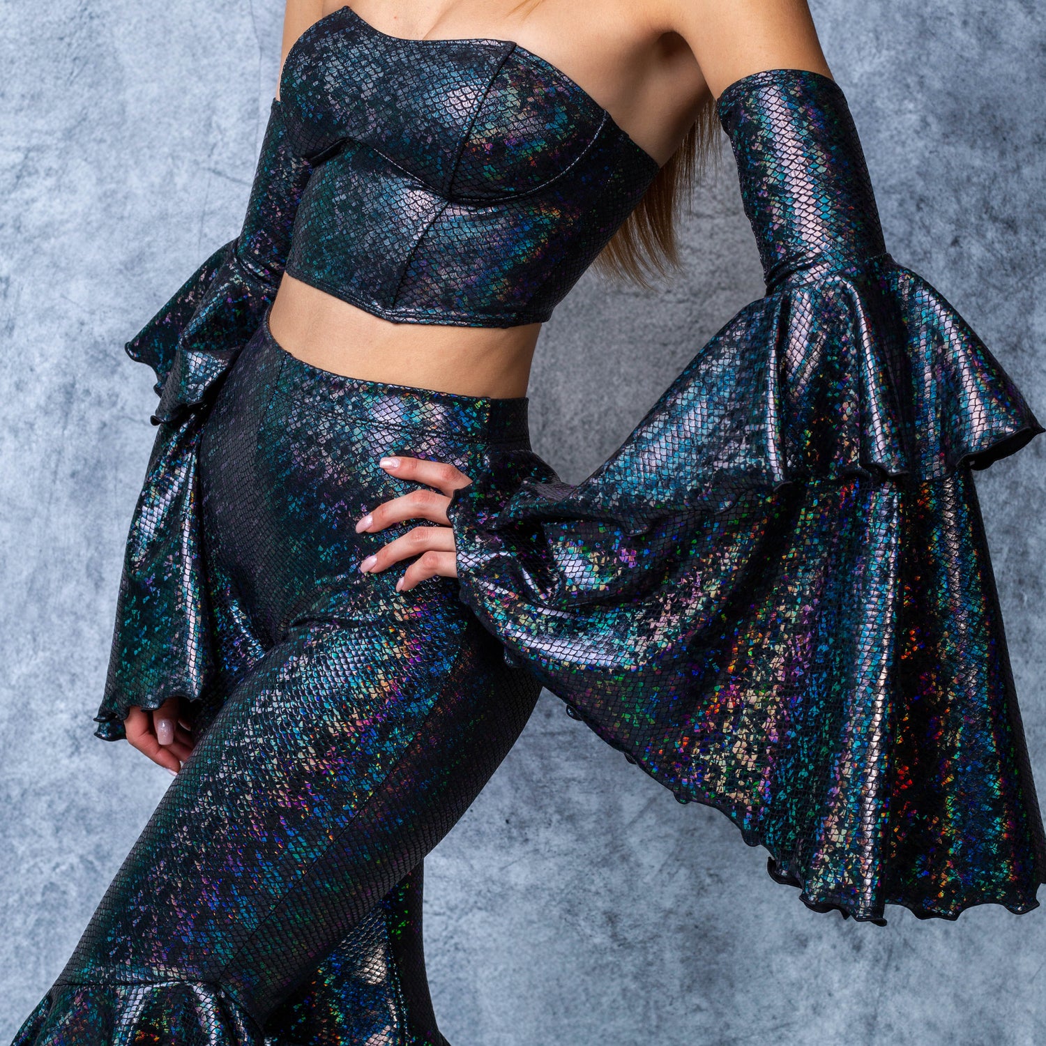 Nymph Ruffled Sleeves