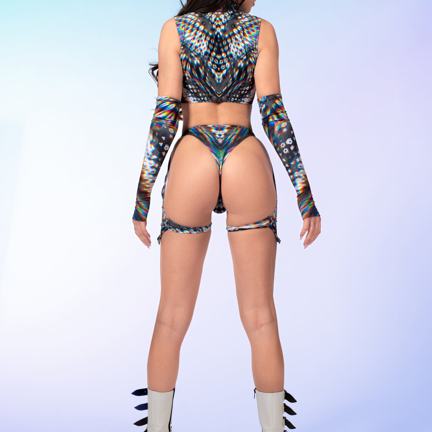 Undercurrent Cutout Rave Top Festival, Club