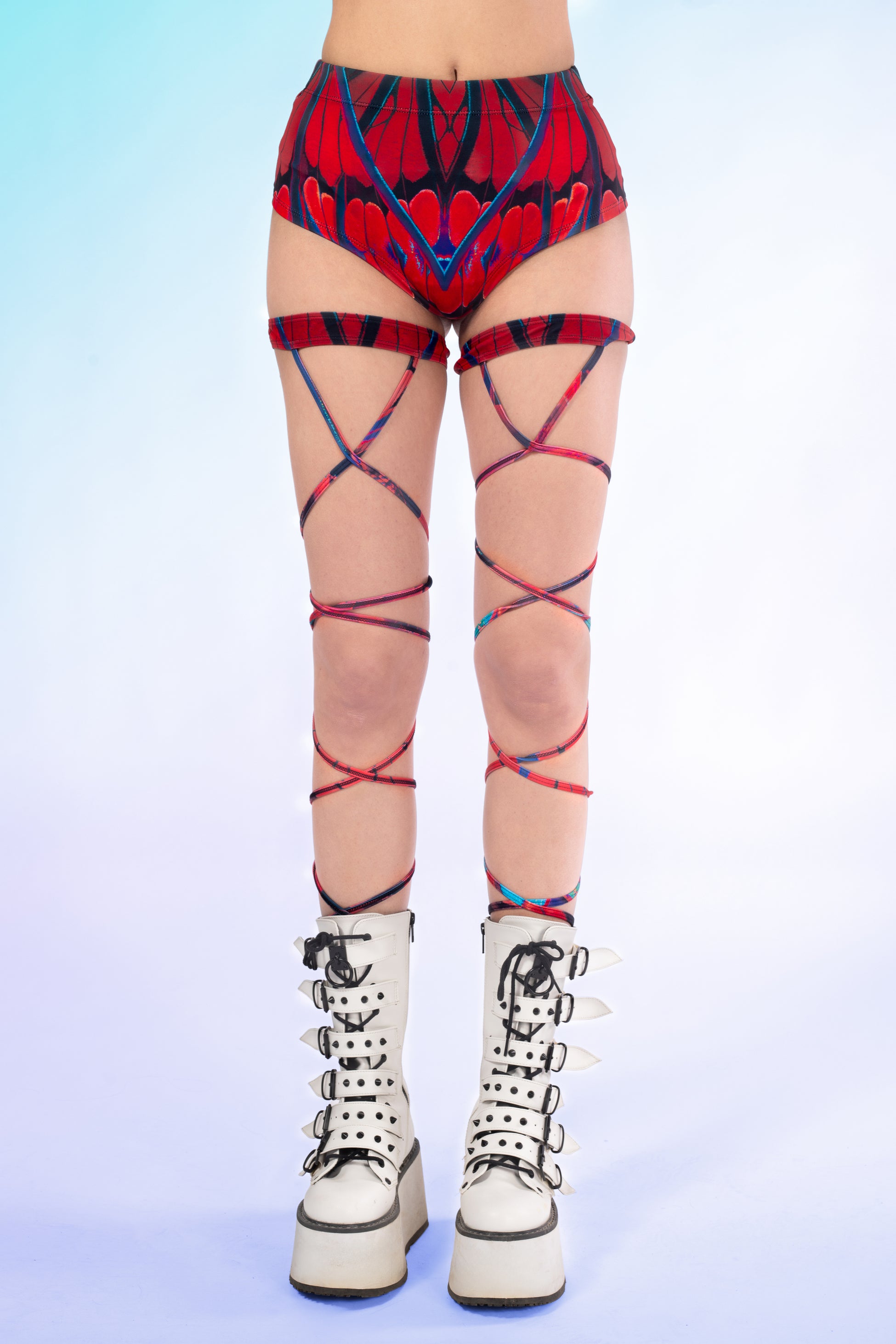 Carmine Cut HW Shorts 1