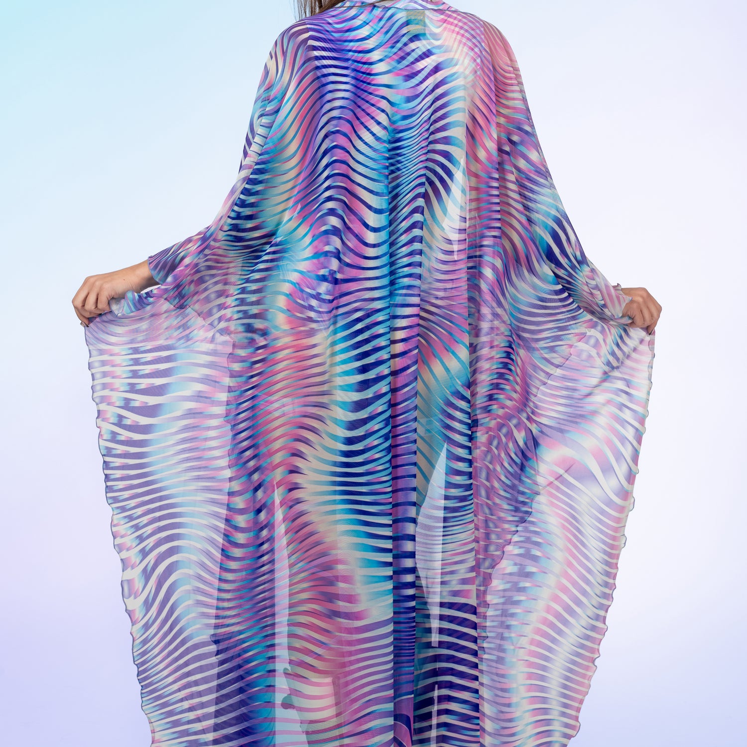 Gossip Pearl Rave Kimono 2
