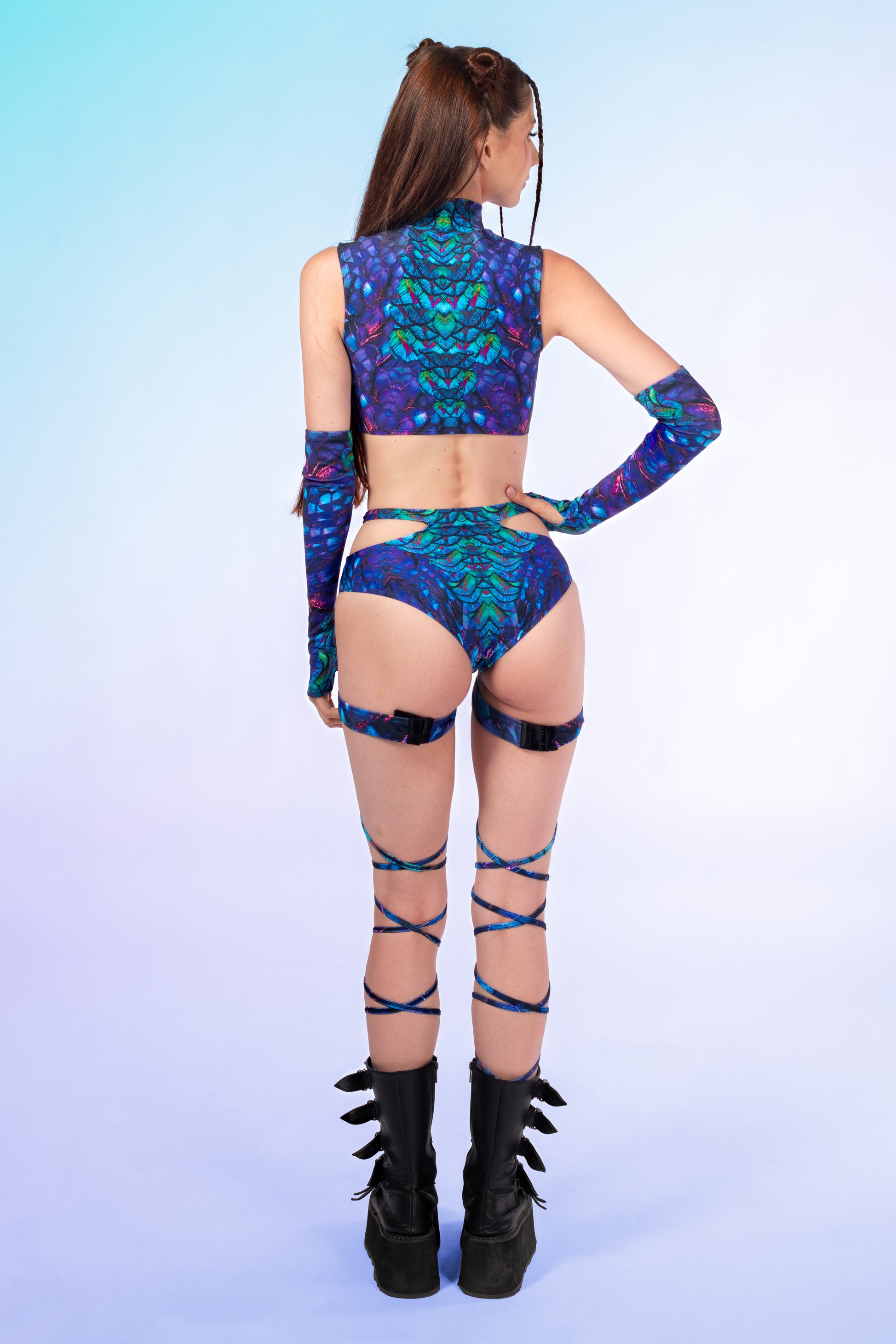 Peekok vol. 2 Cutout Rave Top 2