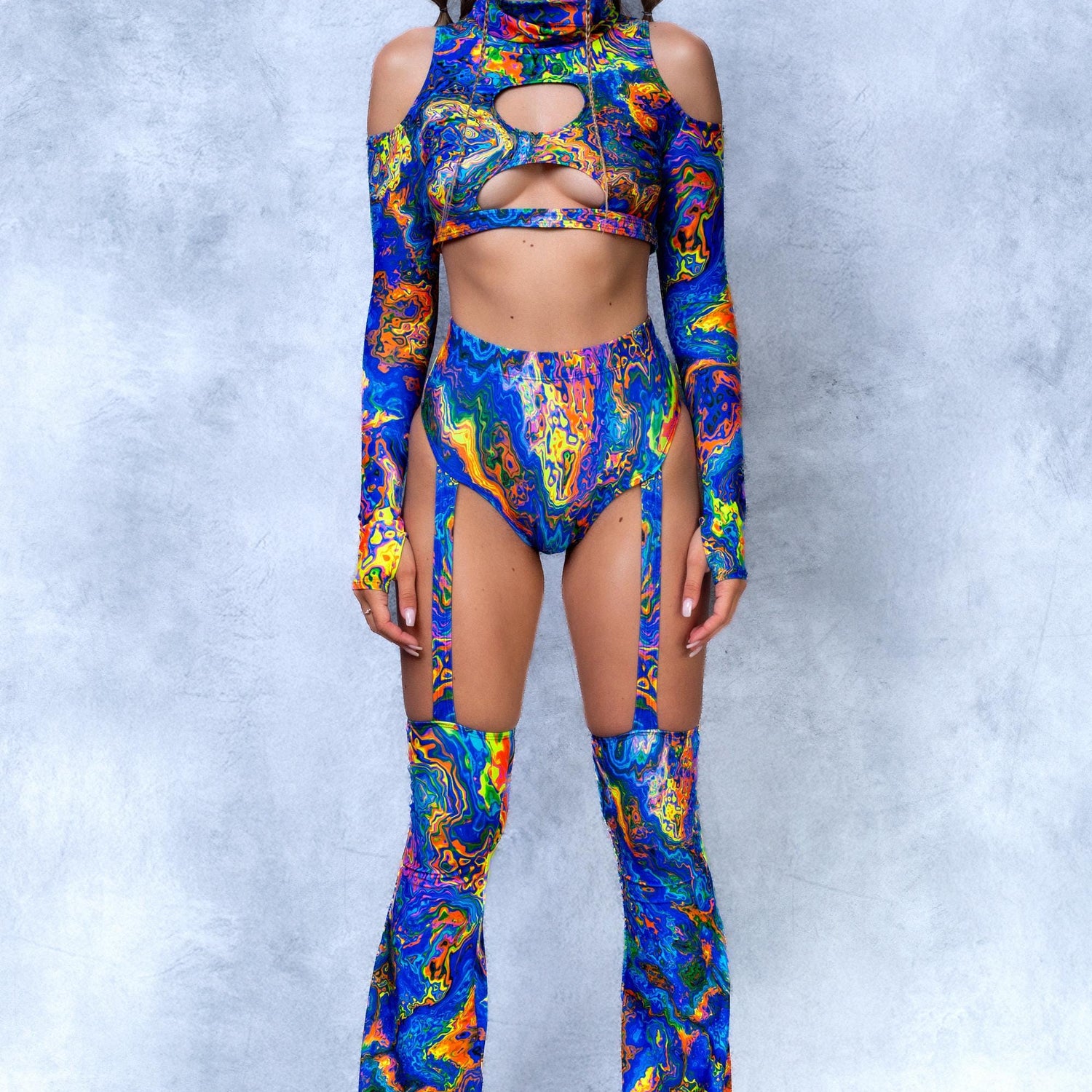 Melt Away Cold Shoulder Set Lycra