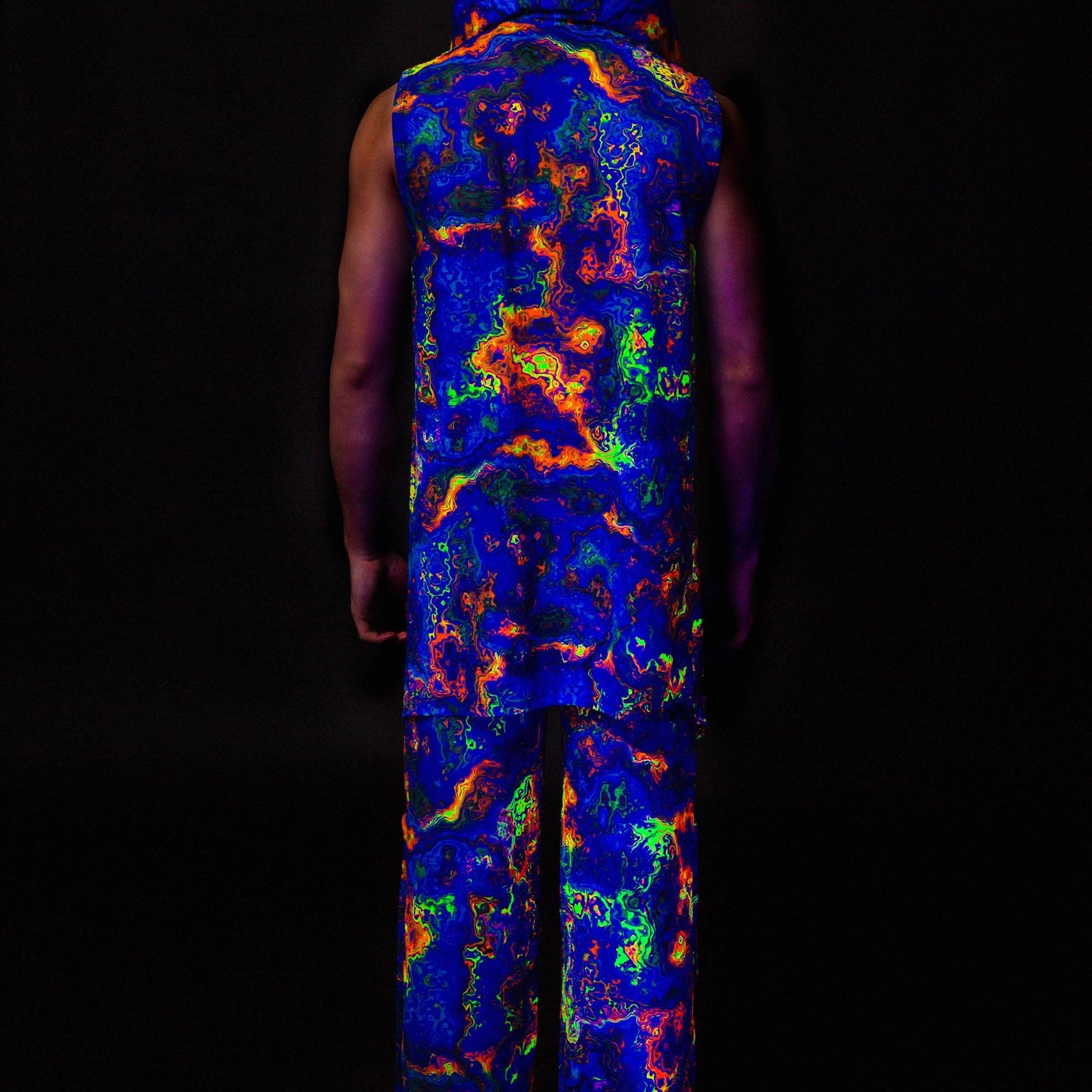 Melt Away Mesh Male Vest Festival, Performance