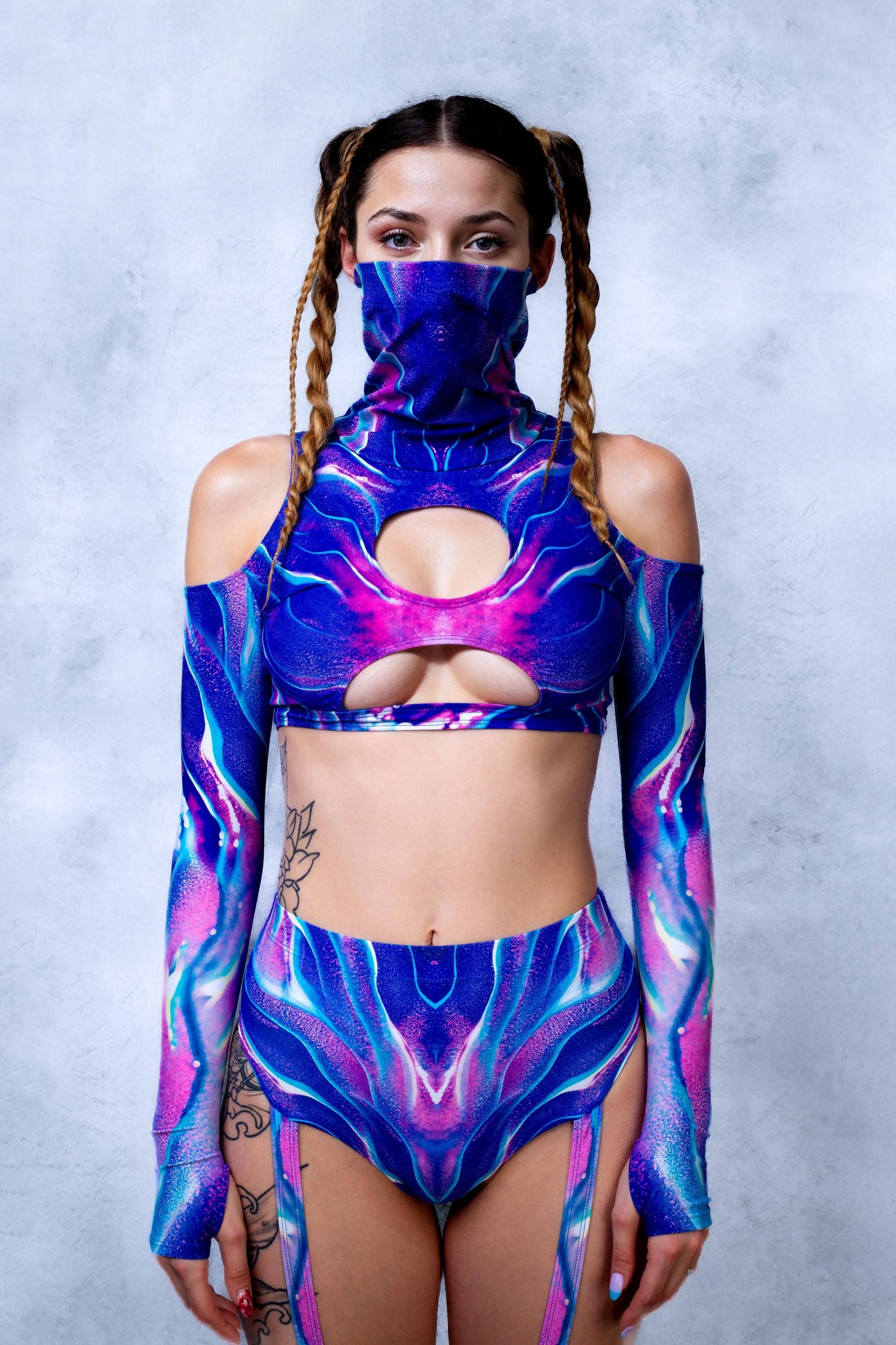 Typhoonoid Cold Shoulder Set 1