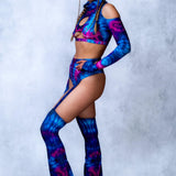 Tie Breaker Cold Shoulder Set