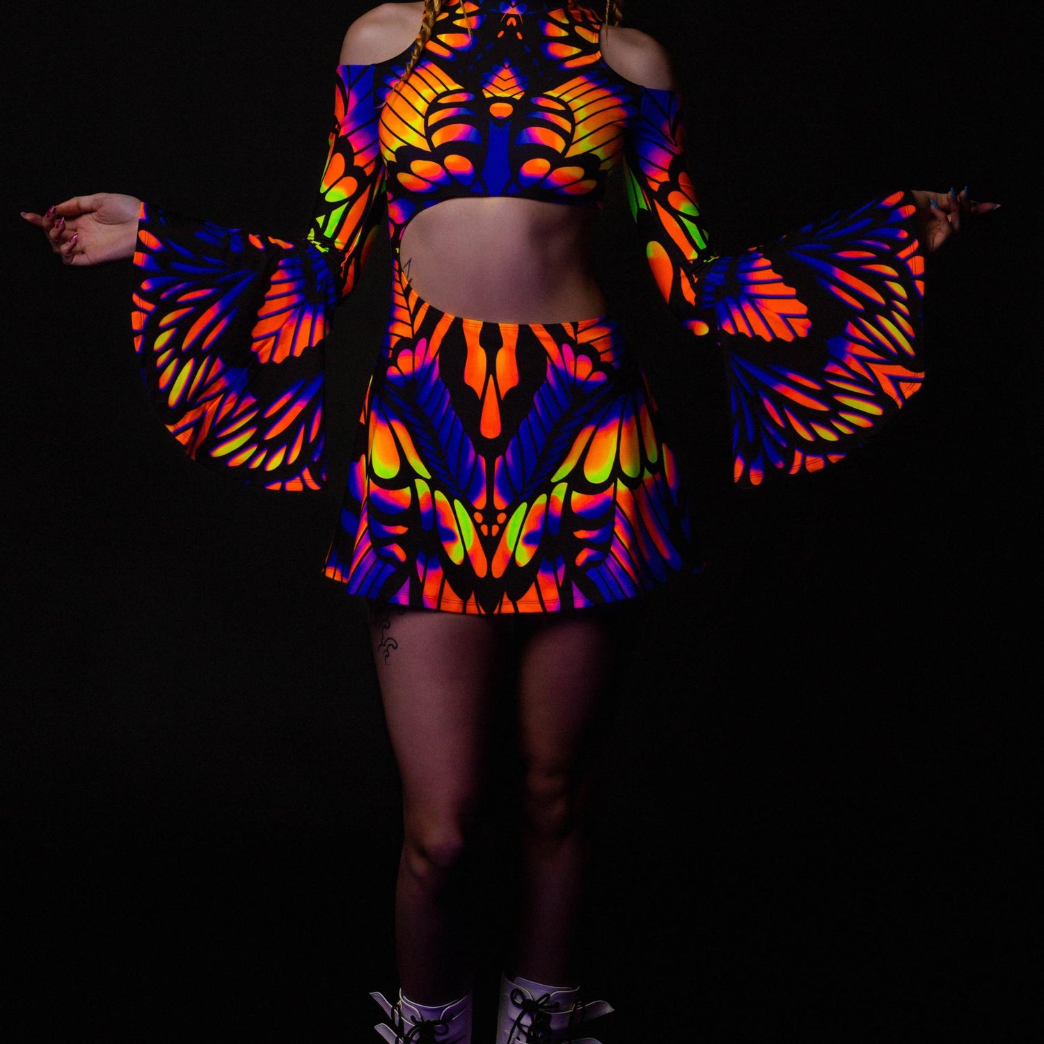 Quiver Sunset Bell Sleeve Dress Festival