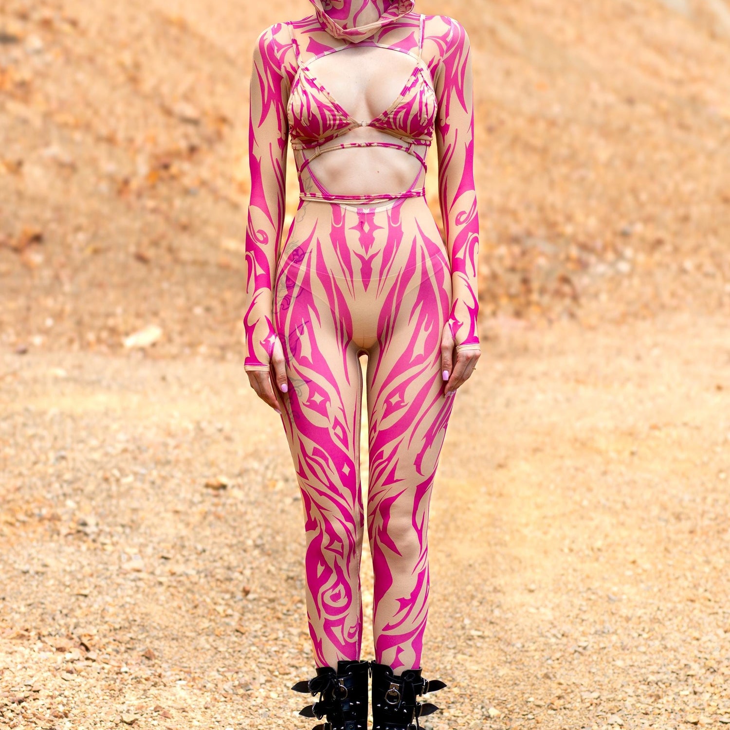 Aquarius Sun Pink Open-Heart Hood Set Pink
