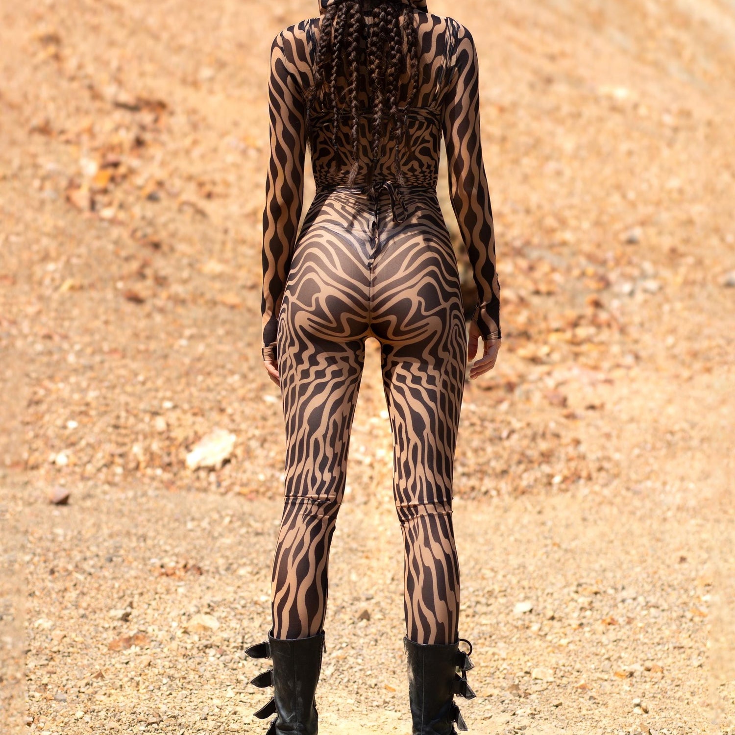 Mind Games Nude Open-Heart Hood Set Festival