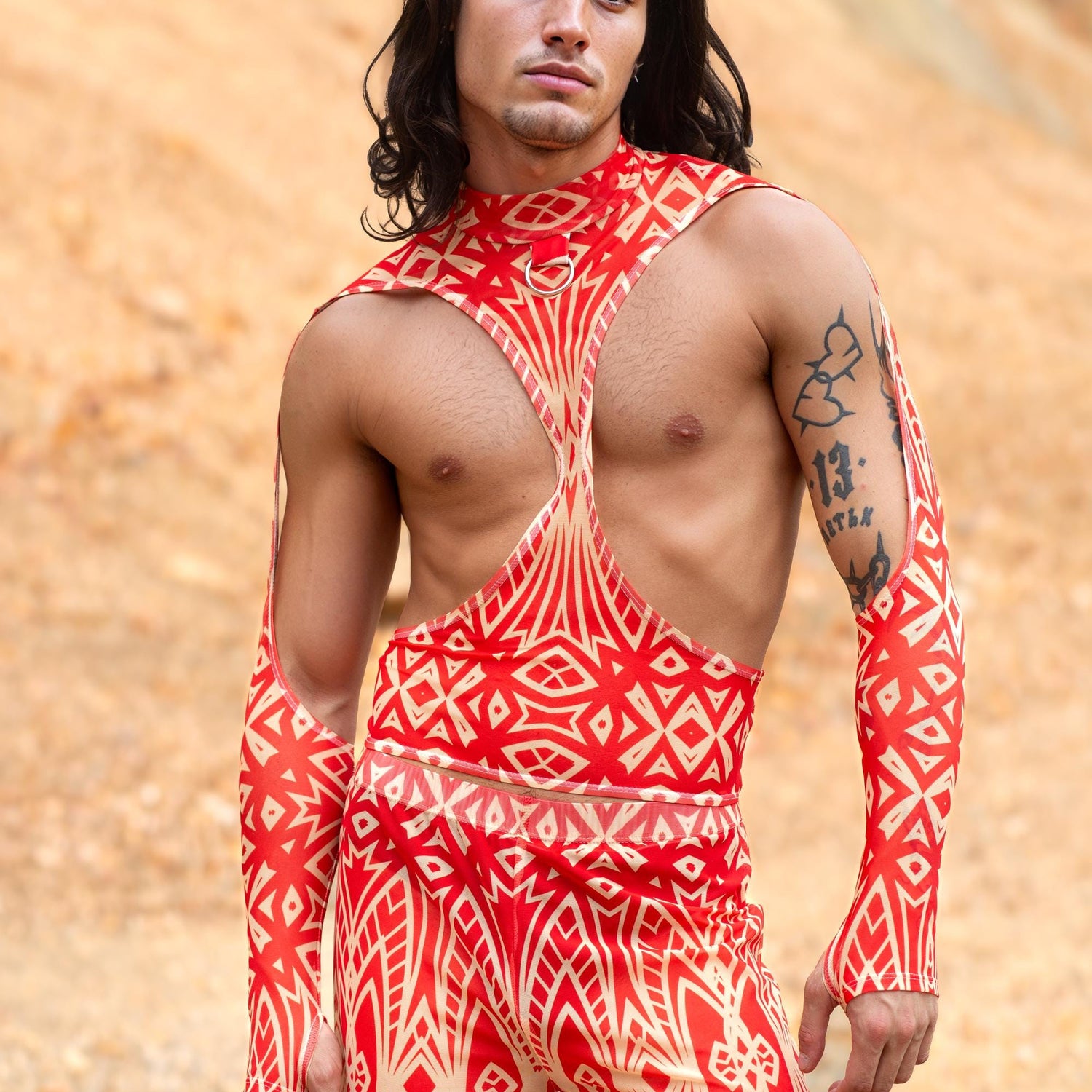 Composition Crimson Male Cutout Top Set