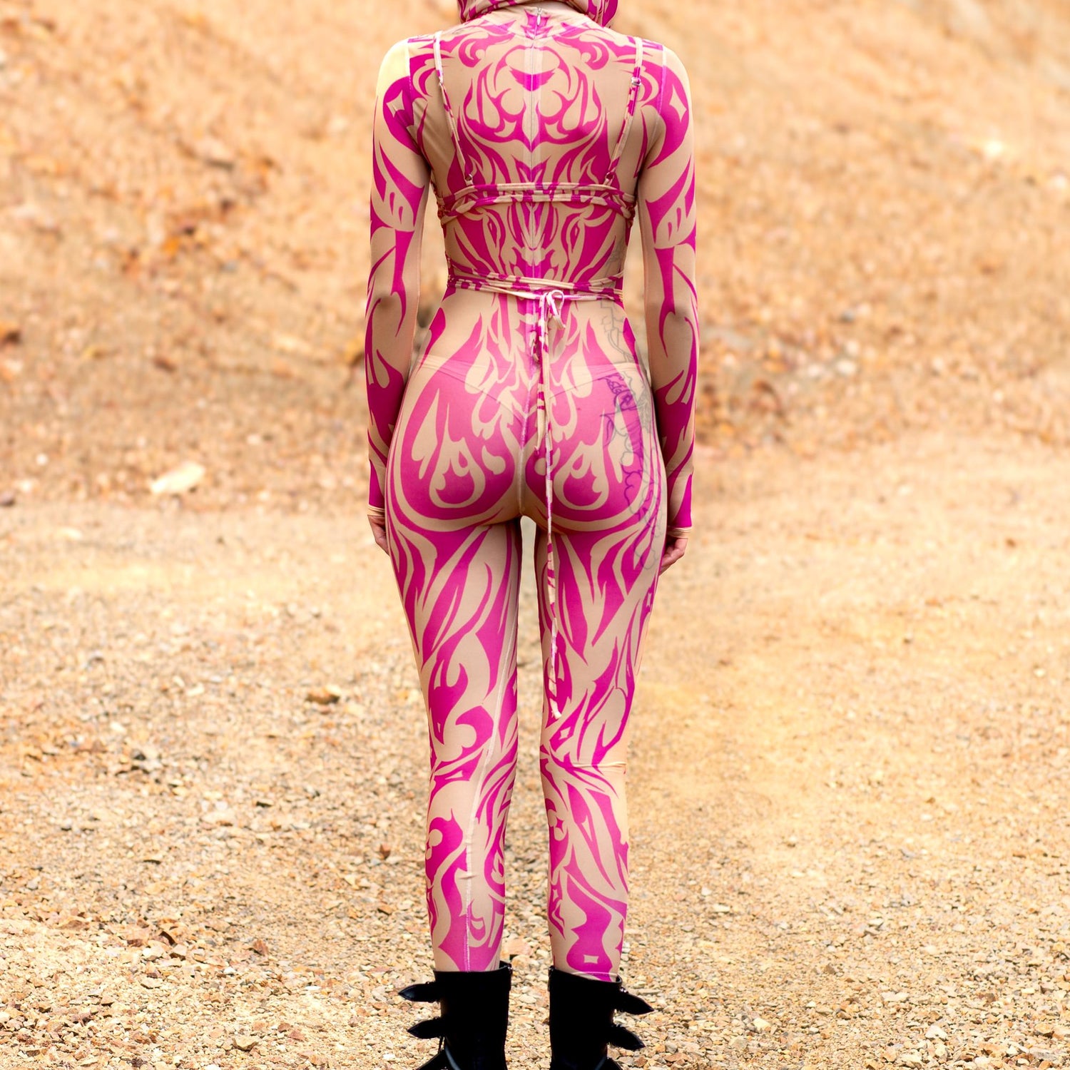 Aquarius Sun Pink Open-Heart Hood Set Festival