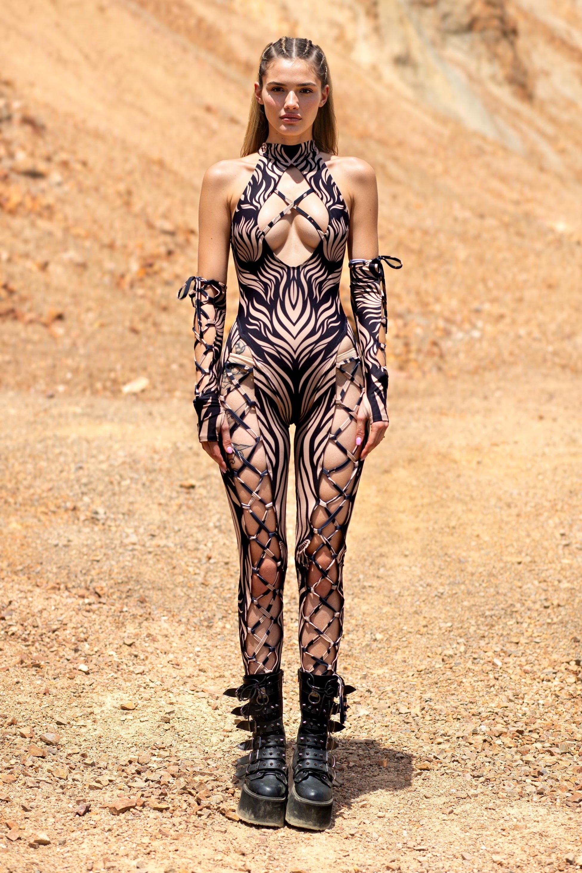 Venus Trap Nude Criss-Cross Jumpsuit Set 2