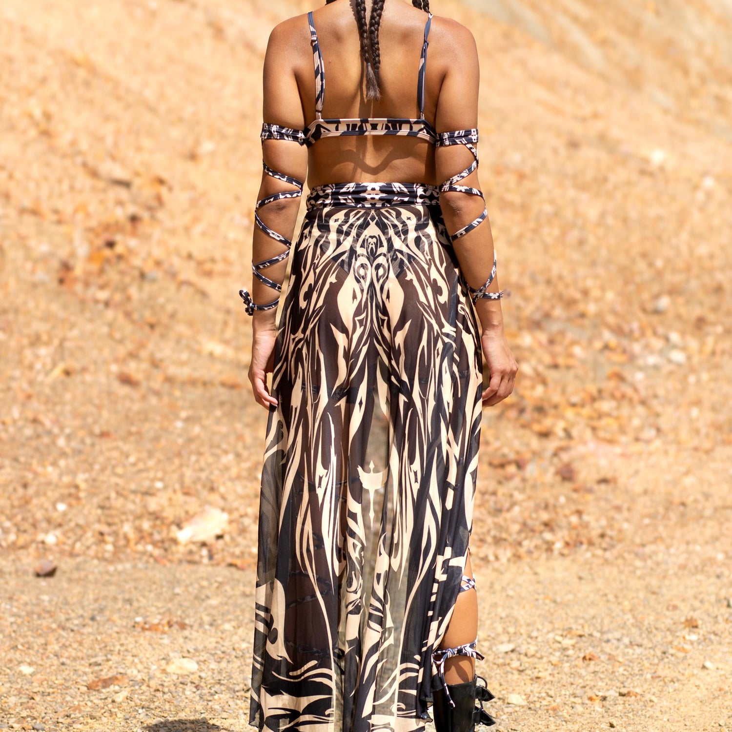 Aquarius Sun Nude Open Skirt Set Festival