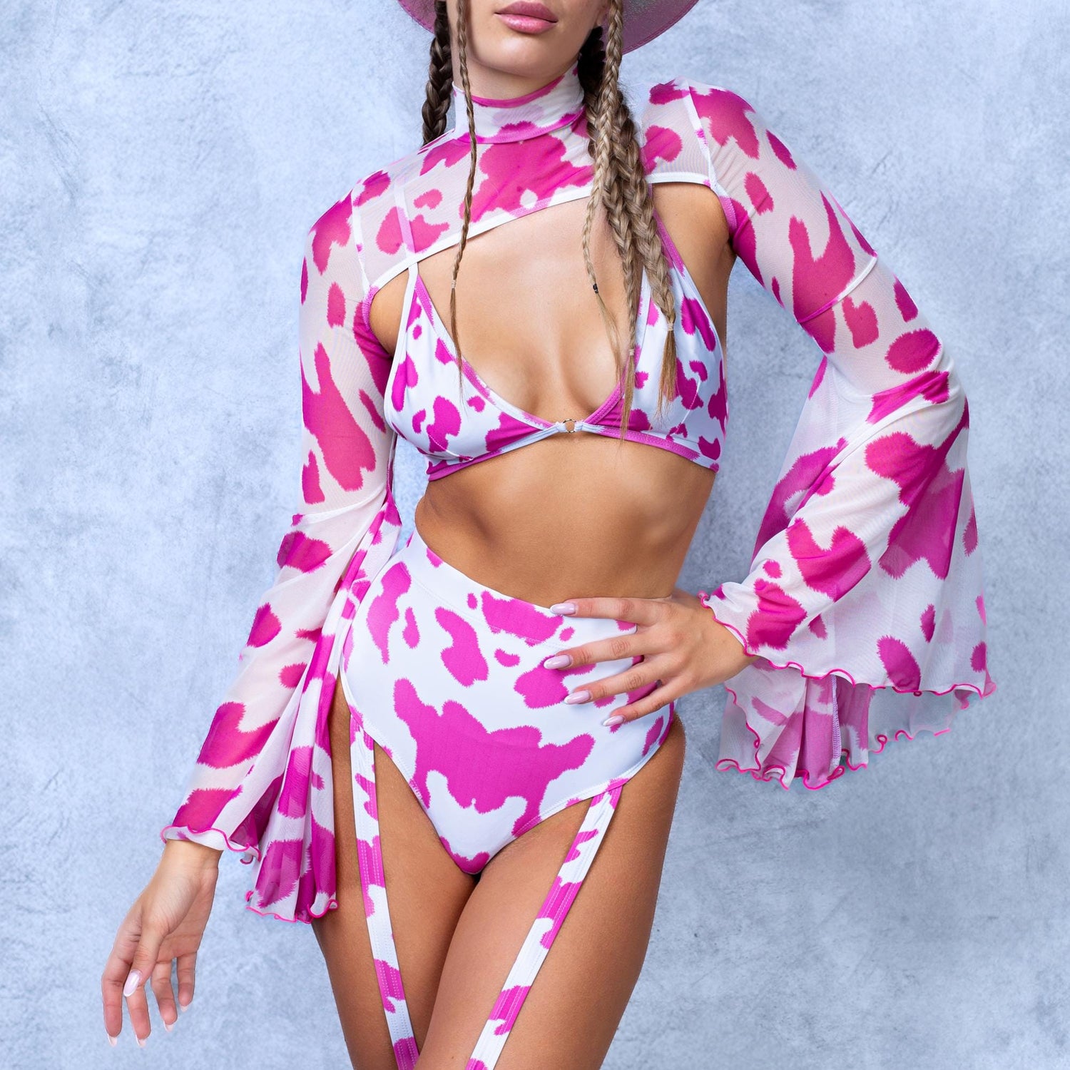 Moo Bellseeve Chaps Set