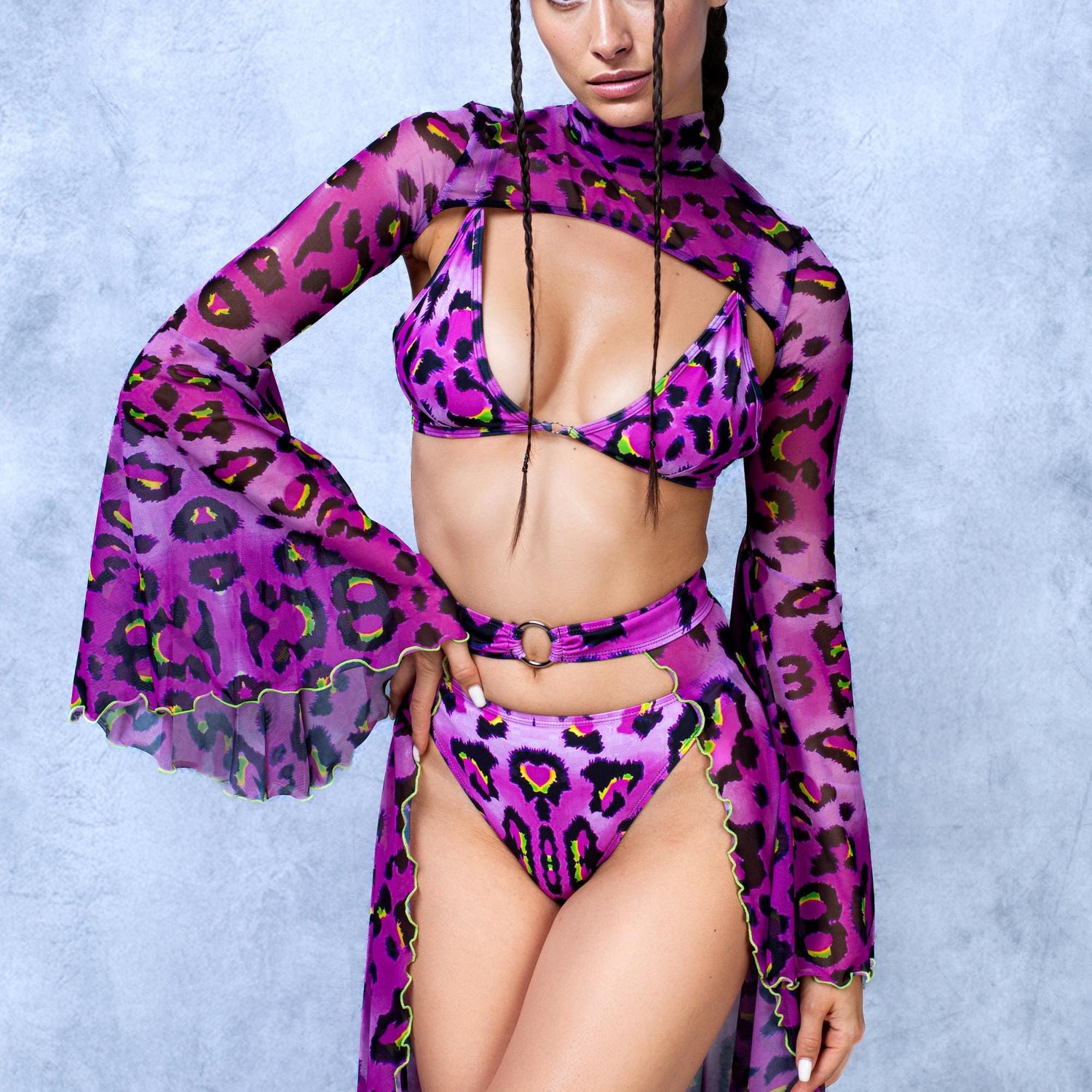 Exotic Vibrancy Bellsleeve Ring Set