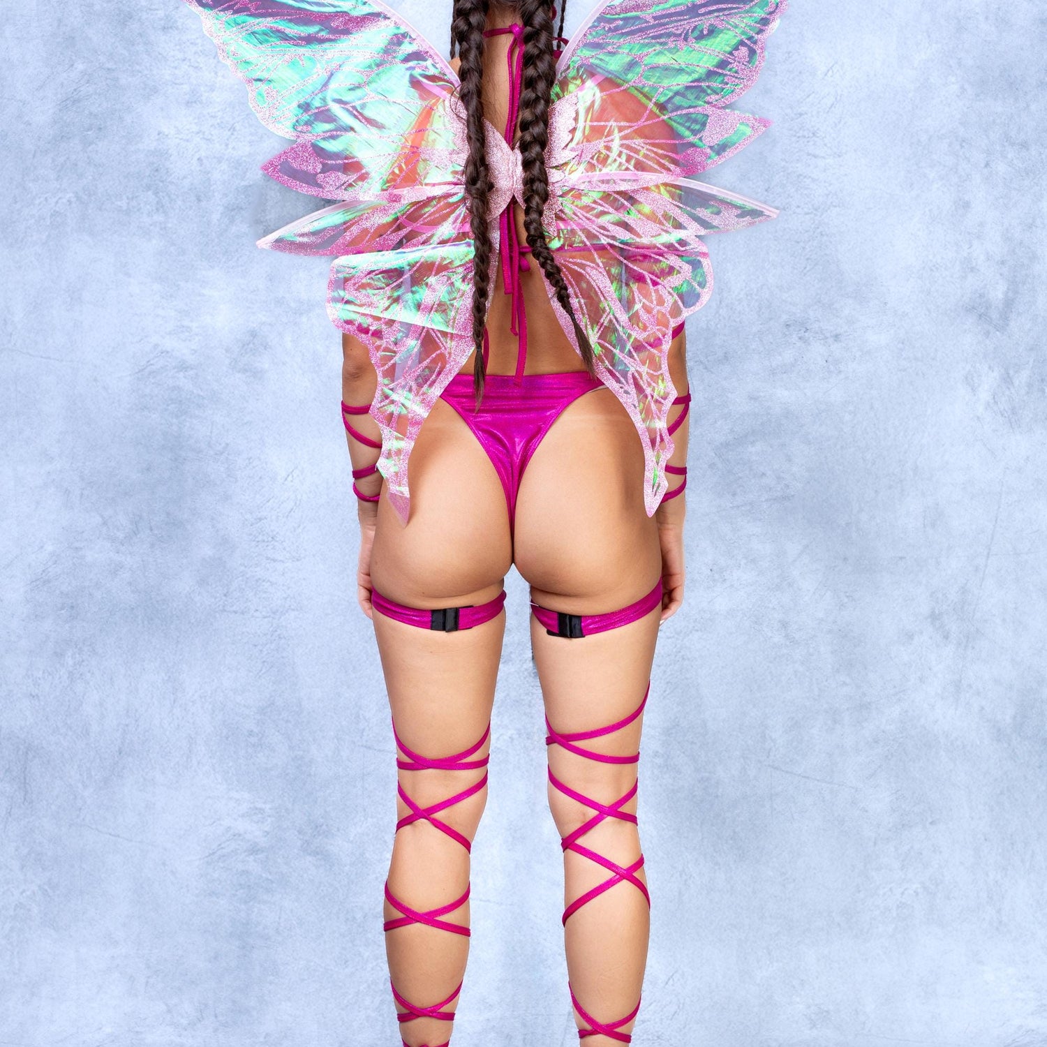 Luxe Rose Halter Bodysuit Festival, Performance