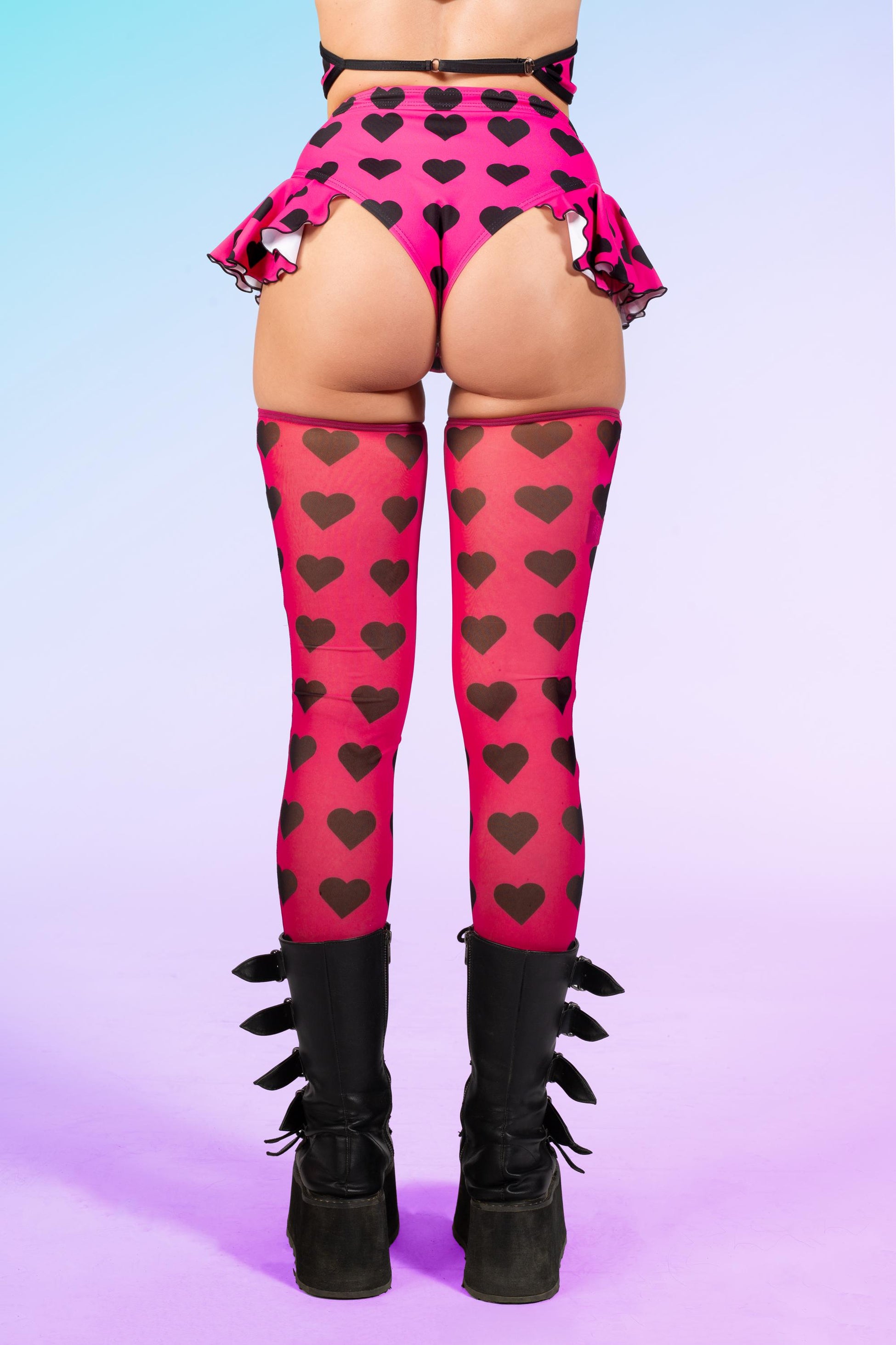 U Make Me So Heart Pink Butterfly Shorts 2