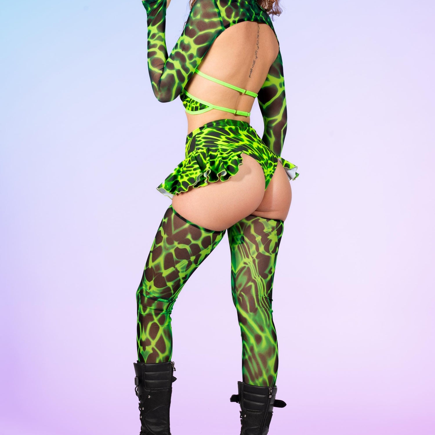 Accelerate Butterfly Shrug Set 8