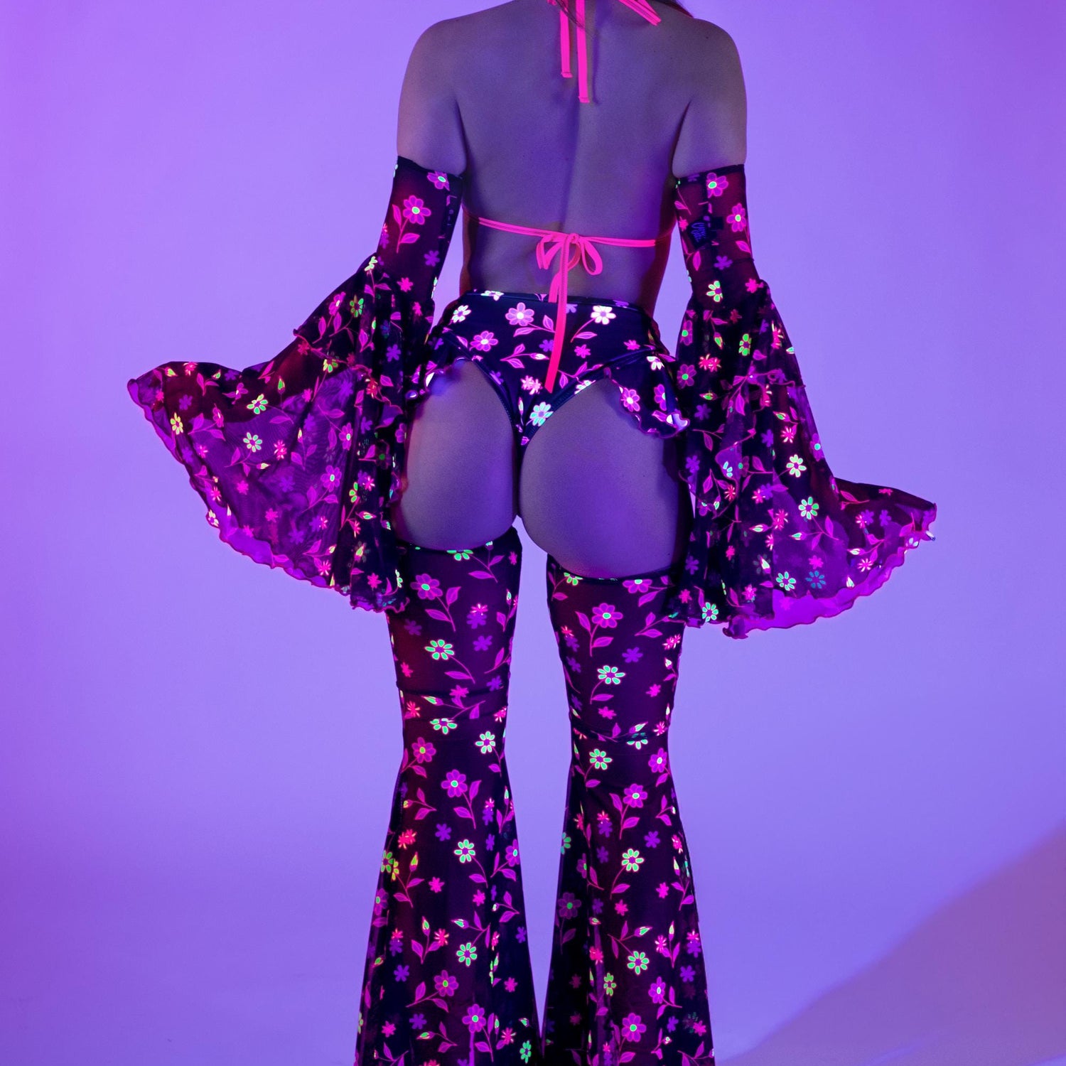 Bloom Glow Ring Triangle Top Festival