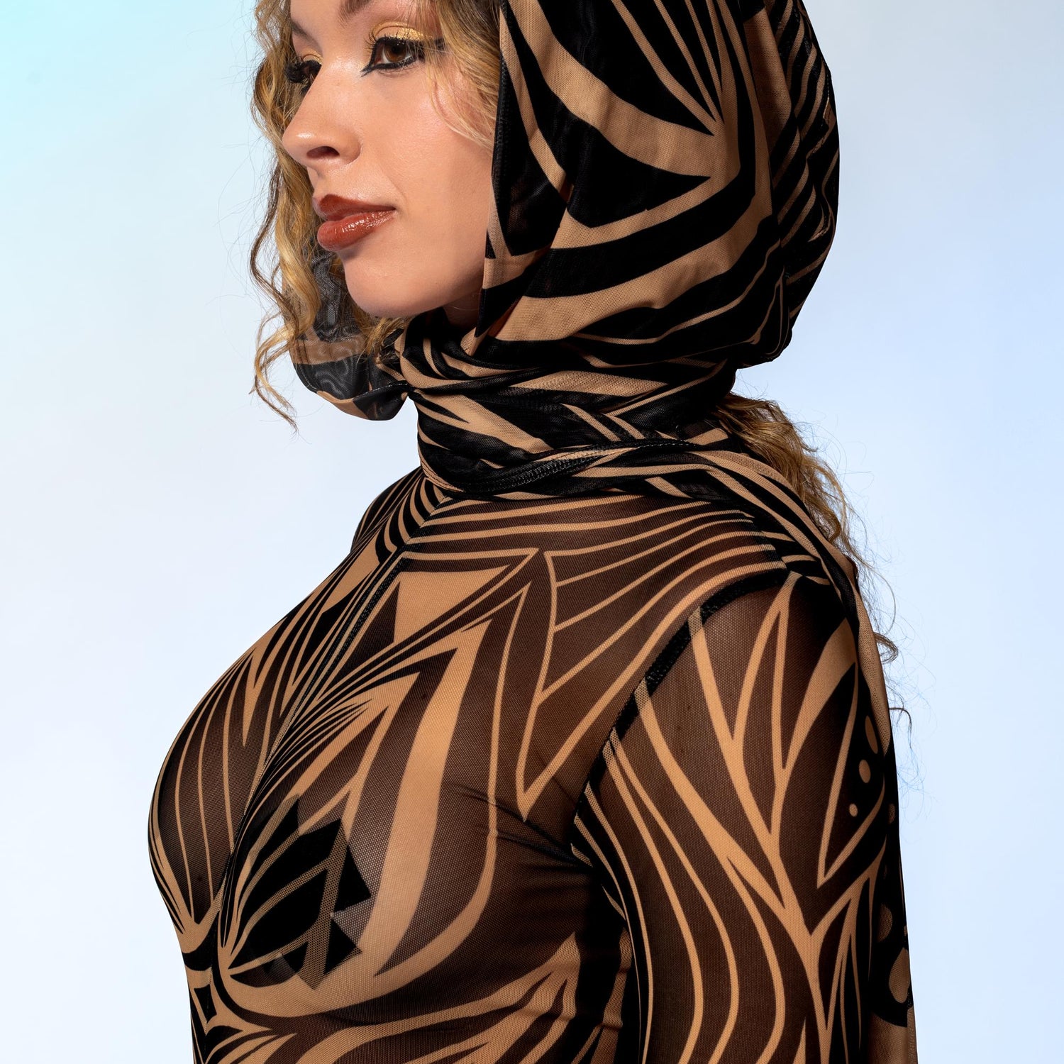 Turn to Dust Mesh Costume Mesh