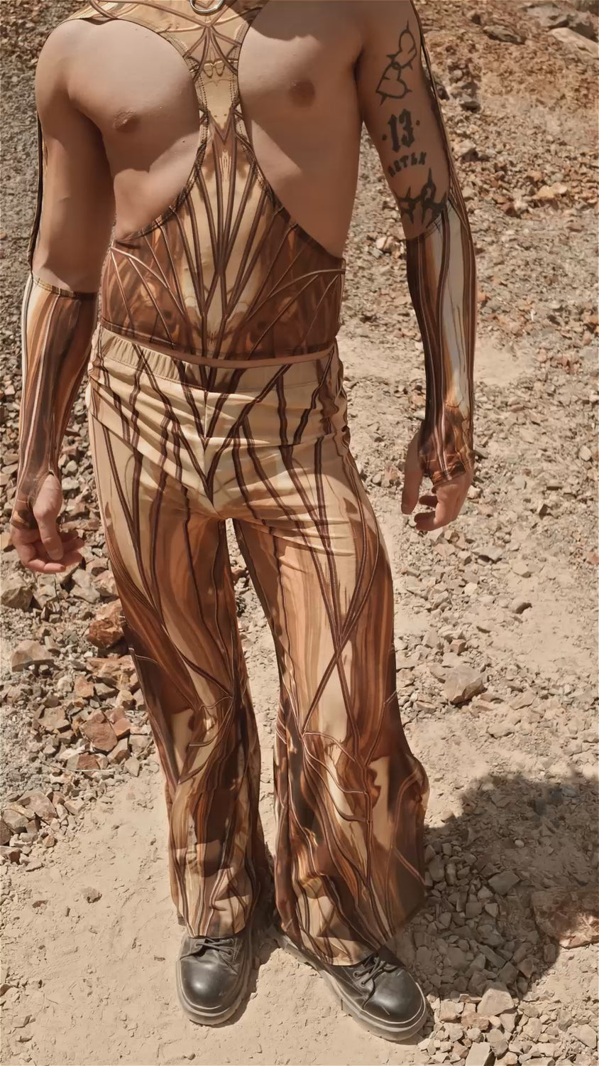 Men Solidus Gold Male Cutout Top Set
