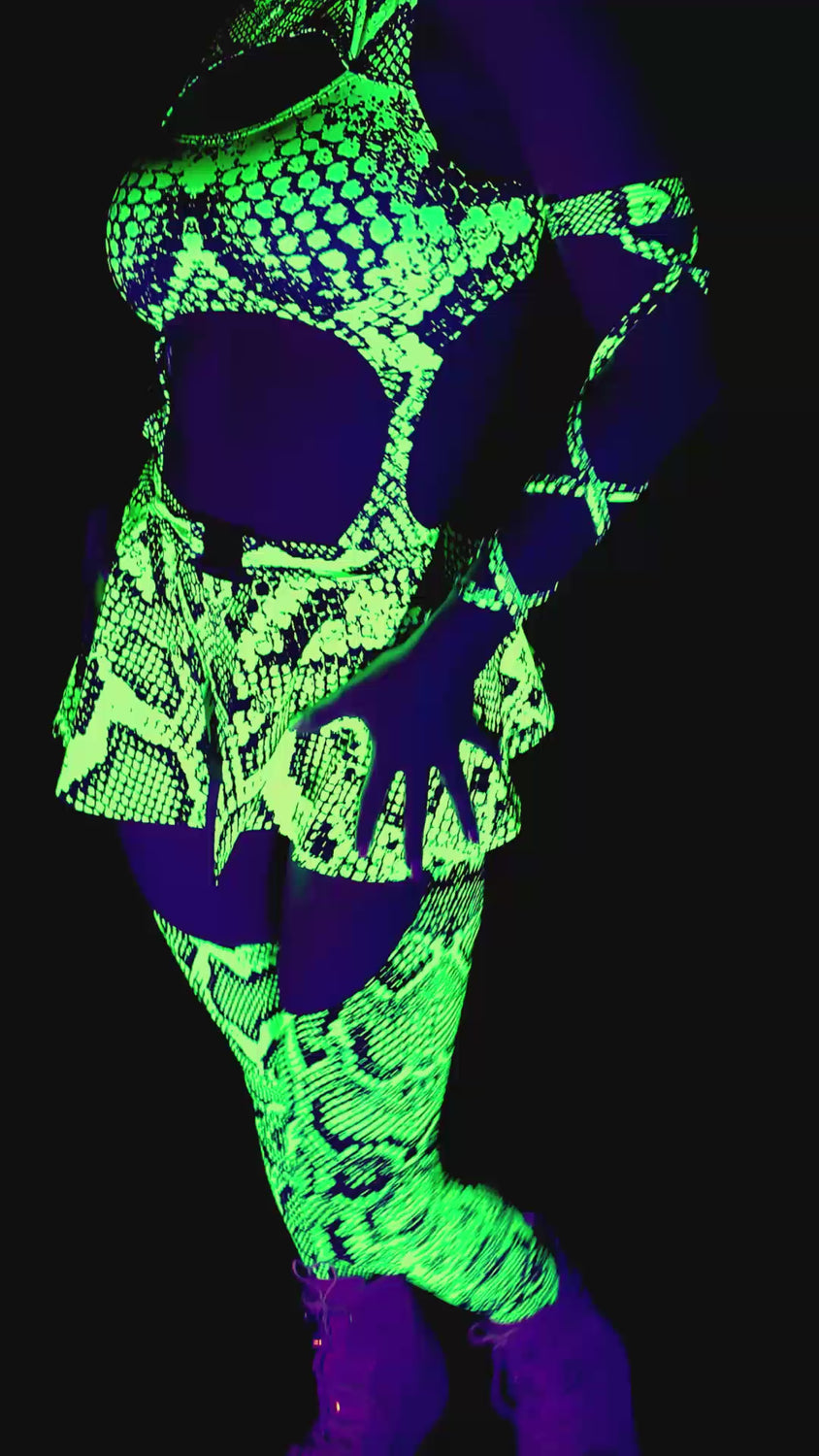 Poisonous Green Chaps Leotard Buckle Set 11