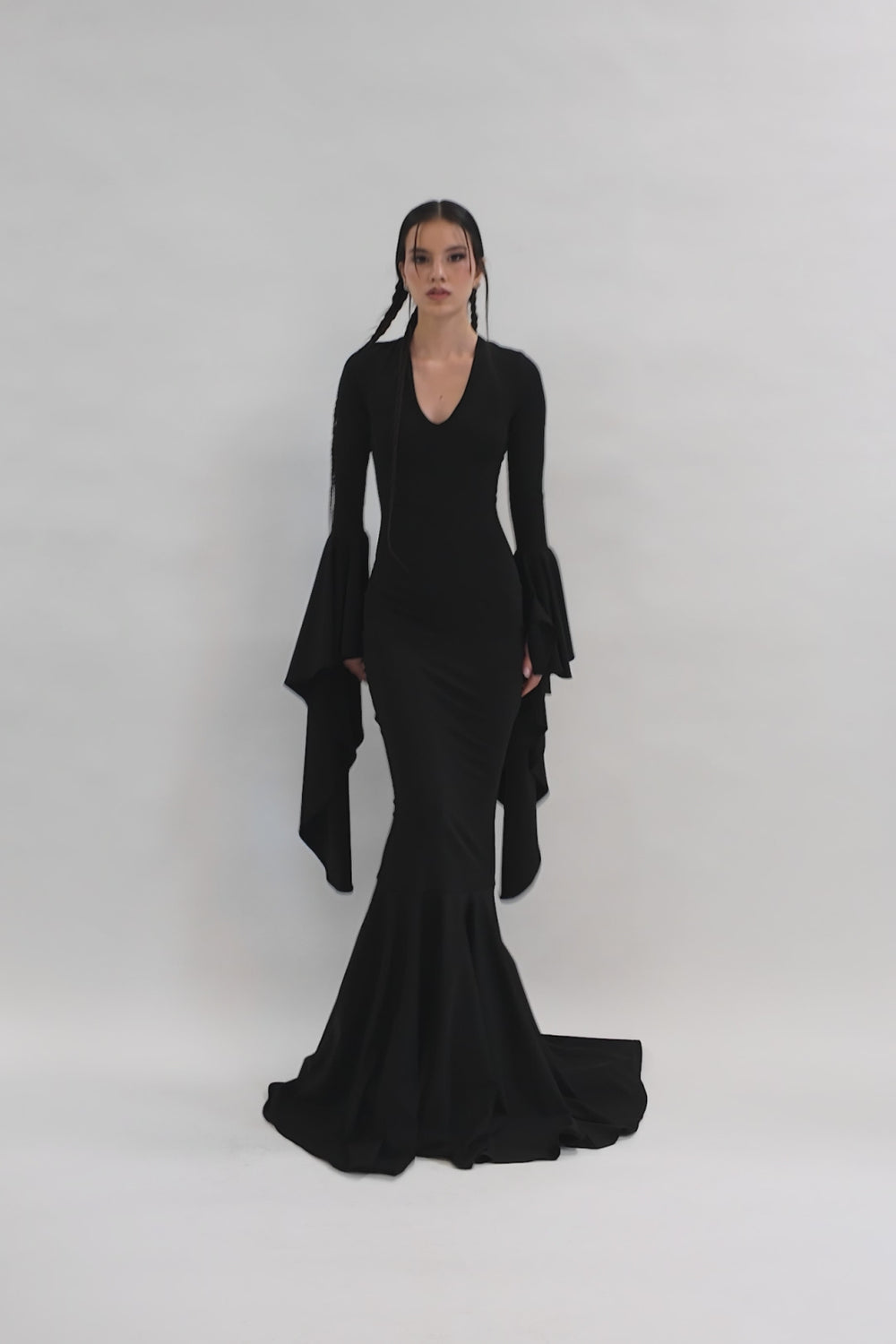 Mrs. Addams Puddle Train Gown Dress 6
