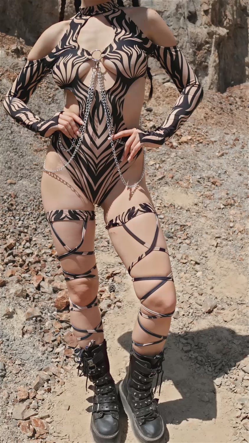 Women Venus Trap Nude Cutout Chain Bodysuit Set