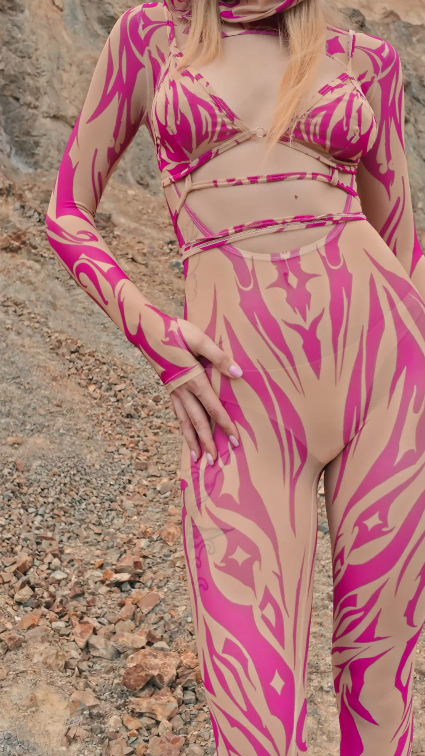 Women Aquarius Sun Pink Open-Heart Hood Set